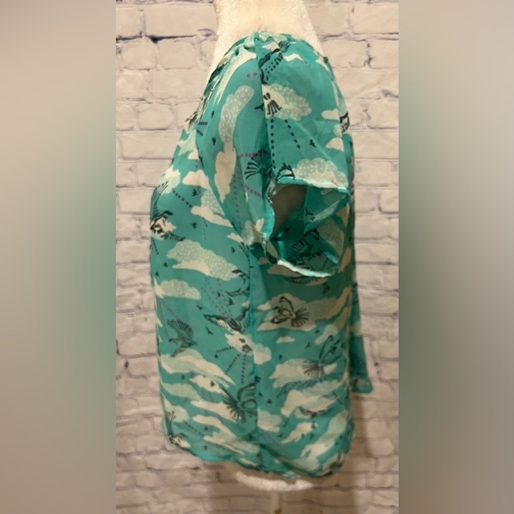 Kirra Sheer shirt Light blue with bird design And Buttons up front. Small - Picture 2 of 5